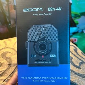 Zoom Q2n-4k Handy Video/Audio Recorder